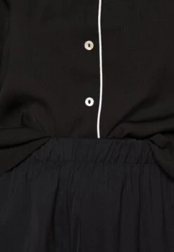 Anna Field Pyjama - Black 14 Anna Field Pyjama - Black -Anna Field Soldes 1b57b76662b1488c9ec2966288fd3845