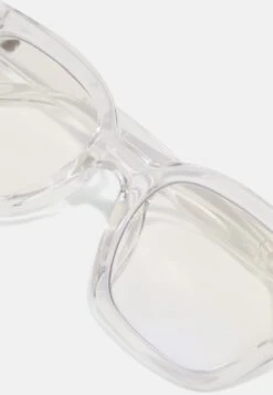 Pier One Unisex - Lunettes Anti-Lumière Bleue - Transparent -Anna Field Soldes 27a2af2bc254429b93a7d4057ddd01f5
