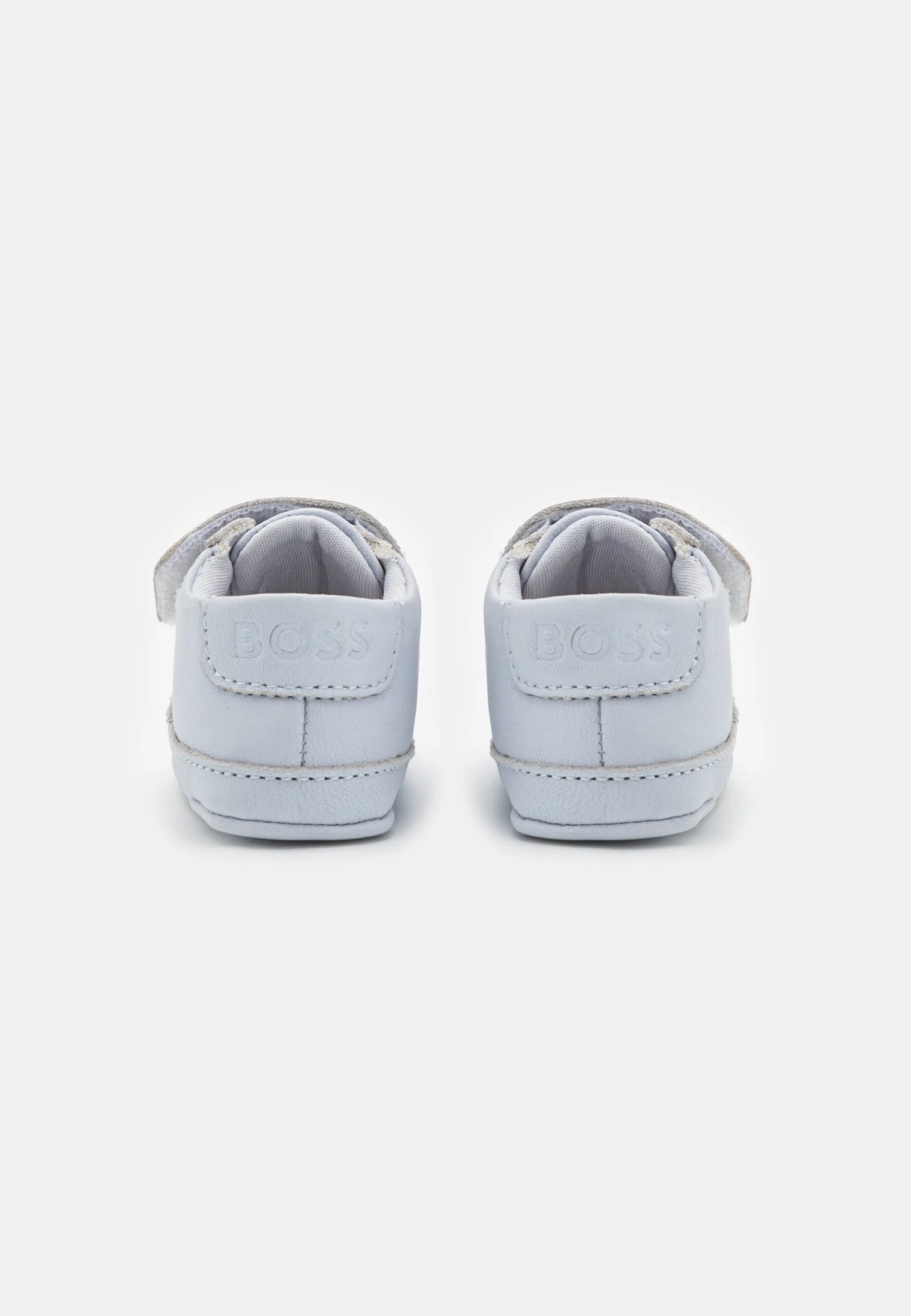 BOSS Kidswear Slippers - Cadeau De Naissance - Pale Blue 6 BOSS Kidswear Slippers - Cadeau De Naissance - Pale Blue - Image 4
