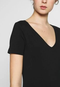 2 Pack - T-Shirt Basique - Black/White 13 2 Pack - T-Shirt Basique - Black/White -Anna Field Soldes 5b1b63173f7542d29b58b345cacb48b0