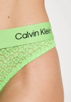 CALVIN KLEIN UNDERWEAR Modern Thong - String - Fabulous Green -Anna Field Soldes 81efd2cc319443ae9c3451069fe81312