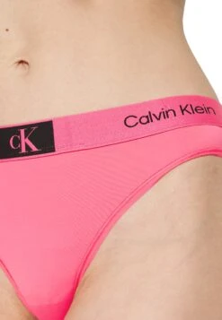 CALVIN KLEIN UNDERWEAR Modern Thong - String - Cerise Lipstick -Anna Field Soldes 97dbf8dc72764fc0987c5ee5fcf7fd43