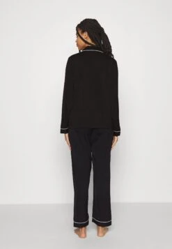 Anna Field Pyjama - Black 12 Anna Field Pyjama - Black -Anna Field Soldes de48a9cc214b41d59ff715b1da2f3717