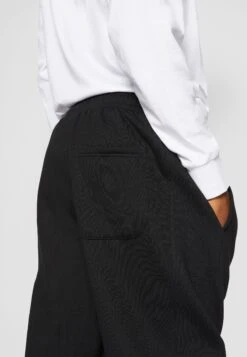 URBAN CLASSICS Sweatpants Sp - Pantalon De Survêtement - Black 11 URBAN CLASSICS Sweatpants Sp - Pantalon De Survêtement - Black -Anna Field Soldes fc1392cae0394e7eae125f0de7e2e7e7