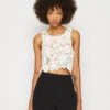 Vila Vimana Crop - Débardeur - Snow White -Anna Field Soldes ffc05466cc6c4807a6746c85392a9d65